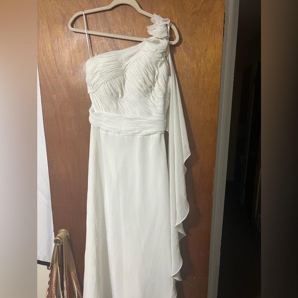 Bonny white wedding dress